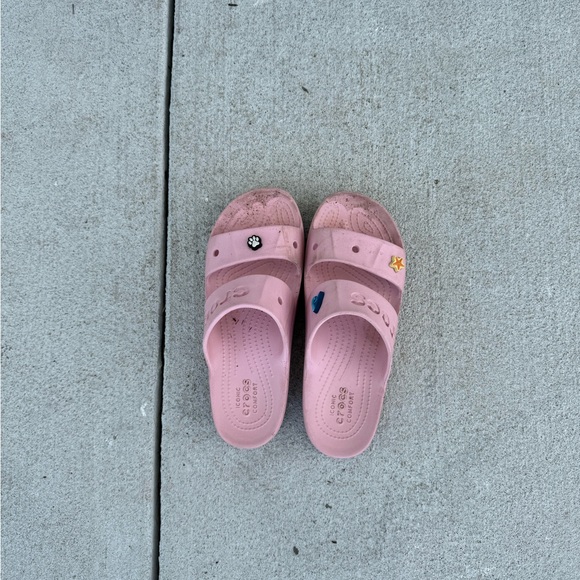 Worn Platform Croc Sandals - Picture 3 of 5